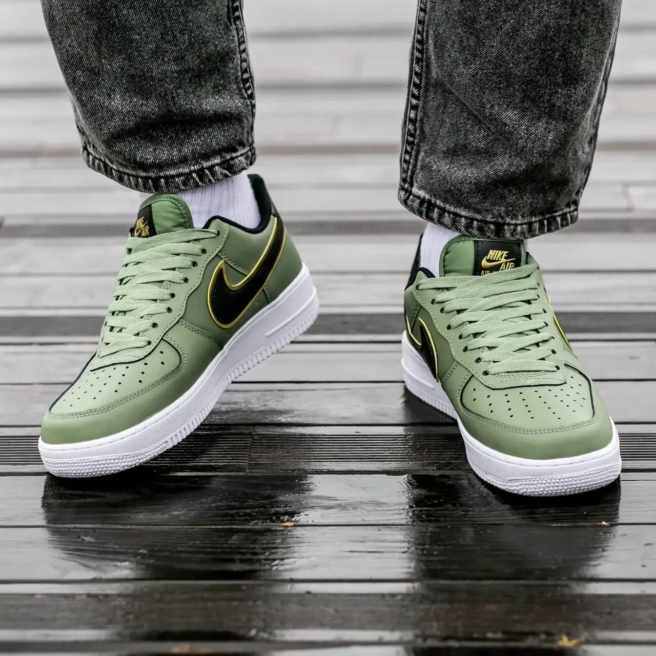 AF1 OLIVE