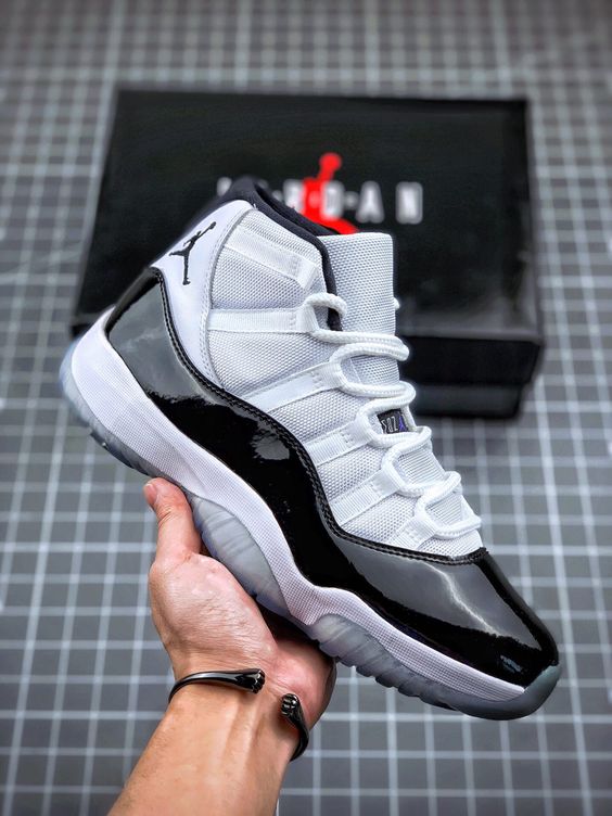 Jordan 11 Concord