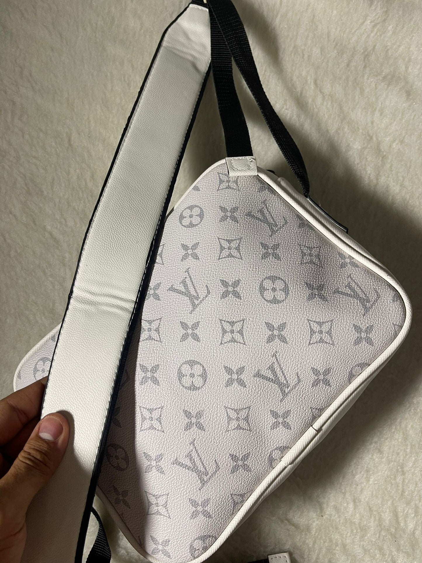 Louis Vuitton Blanca